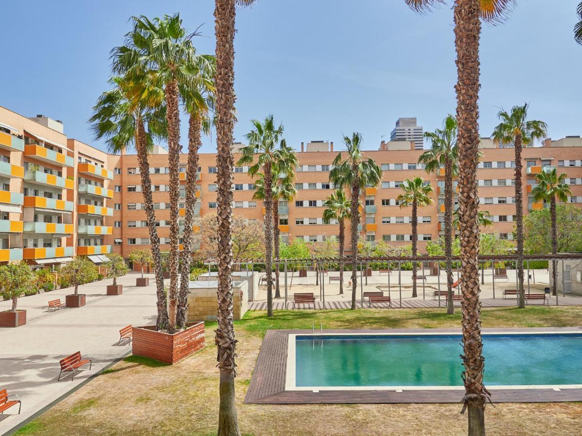 Vila Olimpica Pool Suites Barcelona Luaran gambar